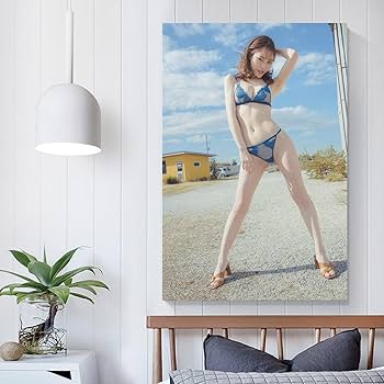 Amazon.co.jp: 美月千佳 ビキニ 下着 水着ポスター タペストリー